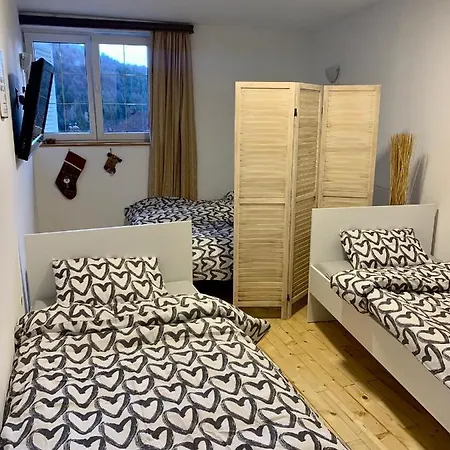 Ski-in & Ski-out, Filip - 30m From Gondola Brzece *