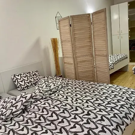 Ski-in & Ski-out, Filip - 30m From Gondola Brzece *