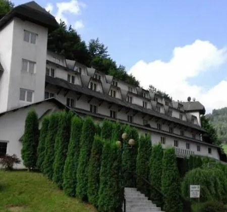 Ski-in & Ski-out, Filip - 30m From Gondola Brzece Apartman Kopaonik