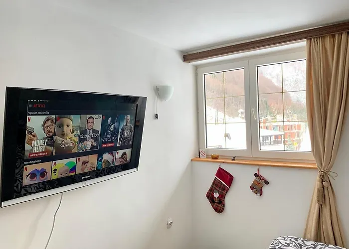 Ski-in & Ski-out, Filip - 30m From Gondola Brzece 카파오닉