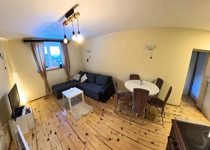 Ski-in & Ski-out, Filip - 30m From Gondola Brzece 아파트